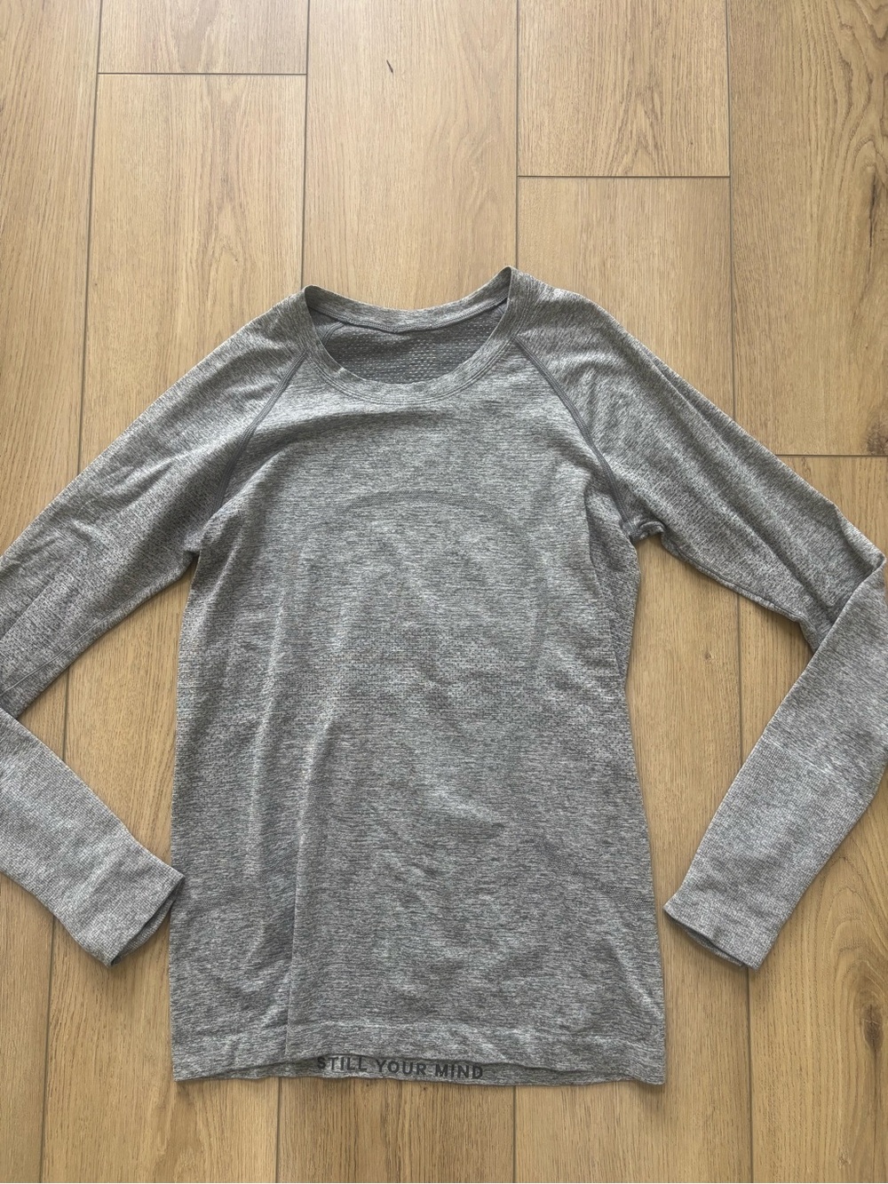 Lululemon Swiftly Tech Long Sleeve Crew Neck Top